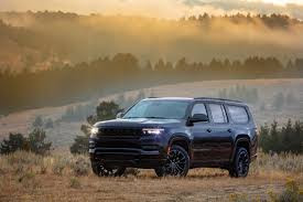 Jeep Grand Wagoneer L Obsidian достига цена от 109 540 долара
