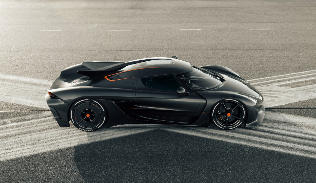 Koenigsegg Jesko Absolut счупи рекорда на четвърт миля
