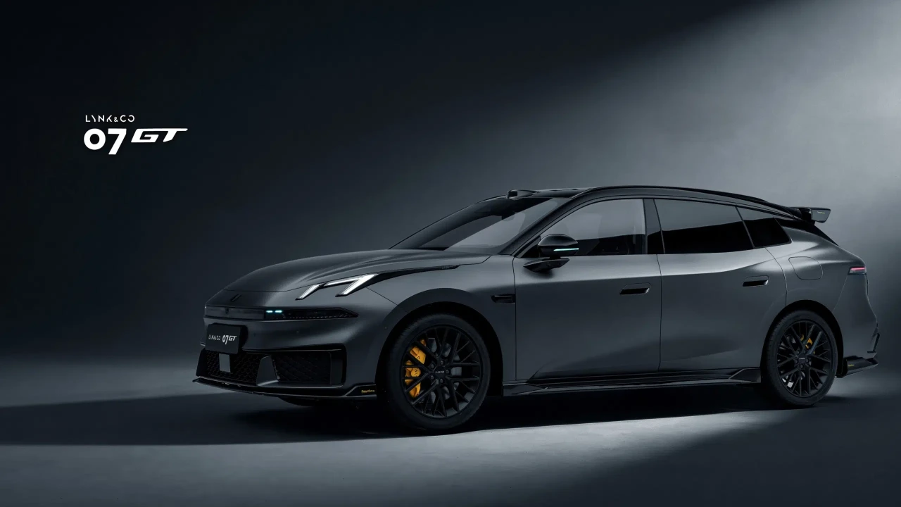 Новият Lynk & Co 07 GT обещава над 200 км на ток