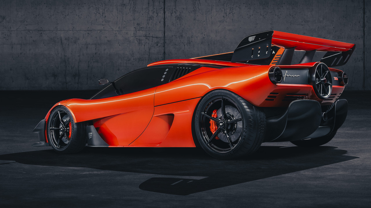 Gordon Murray T.50s Niki Lauda с 761 к.с. дебютира в Goodwood