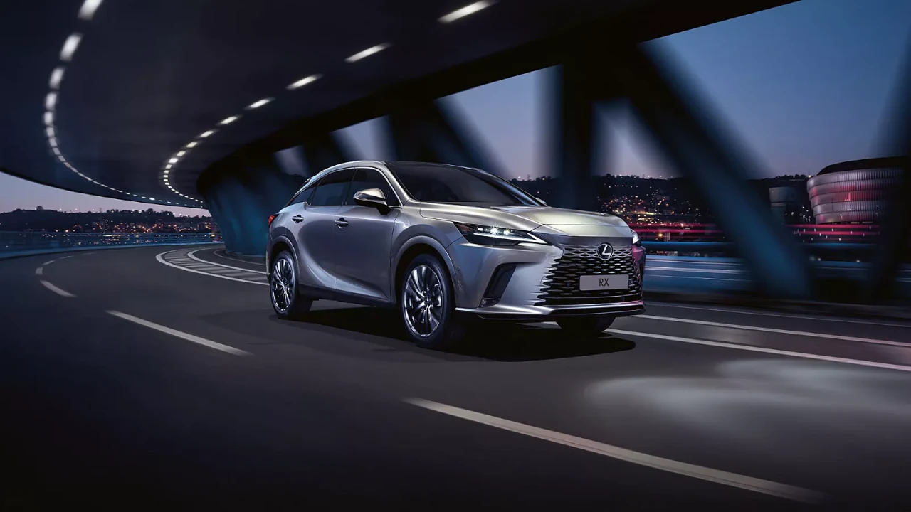 Lexus RX съчетава комфорт, надеждност и премиум усещане