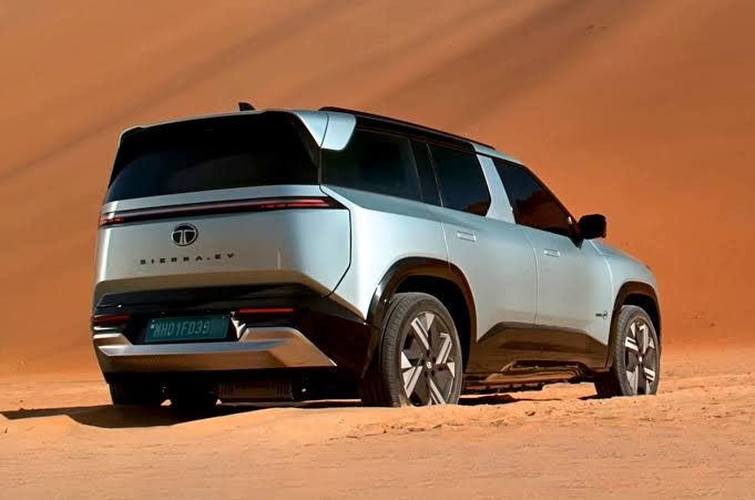 Tata Sierra EV: Легендата се завръща с електрически „мускули“ и 665 км пробег