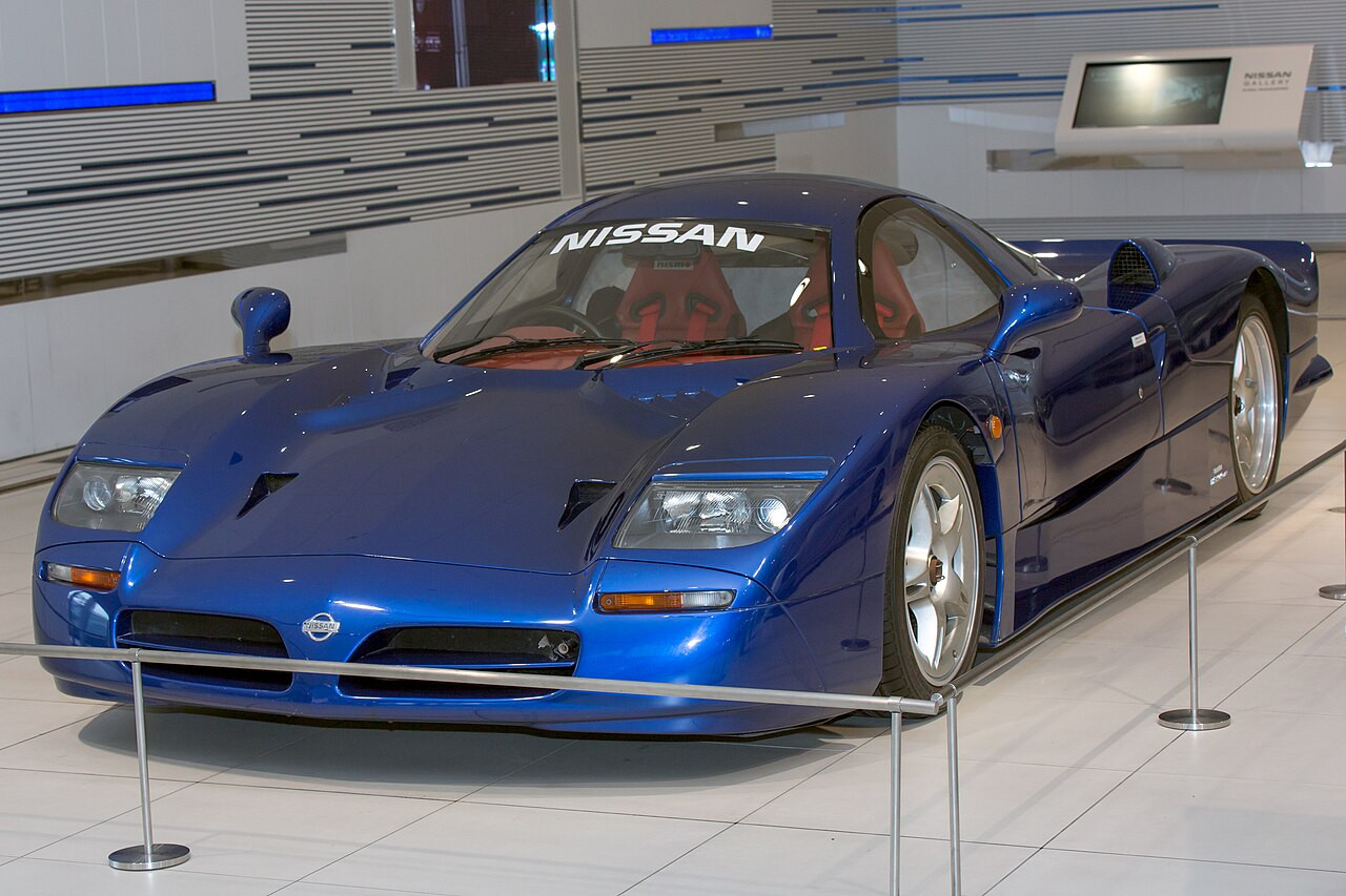 Nissan R390 GT1: Японската легенда, която стигна подиума в Льо Ман
