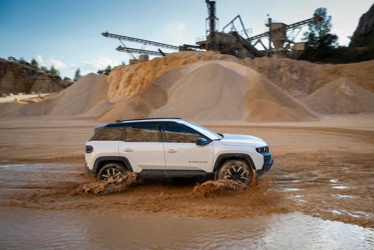 Jeep разширява гамата в Европа: Шест модела до 2030 г.