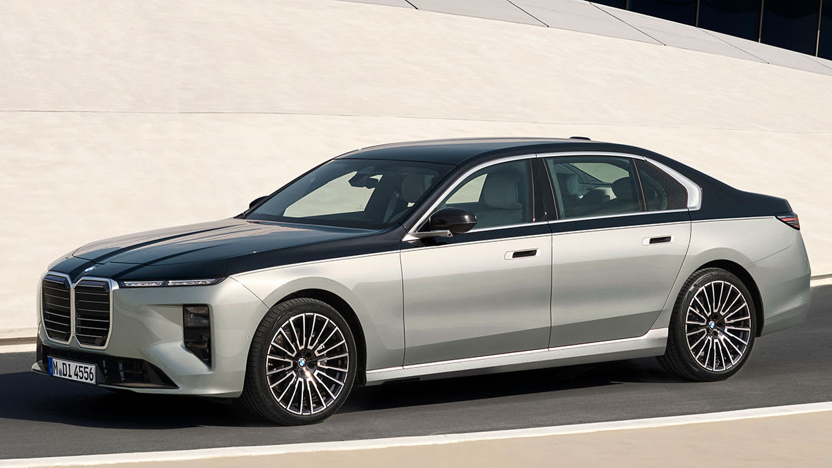 BMW 7 Series 2027: Флагманът навлиза в производство с AI контрол и иновации от Neue Klasse