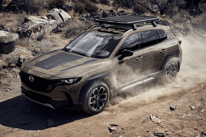 Mazda CX-50 Hybrid 2026: Японският кросоувър с хибридна ефективност на Toyota
