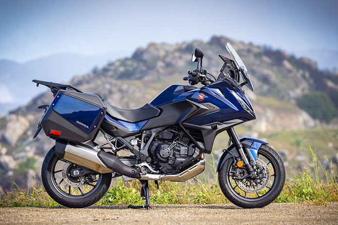 Honda NT1100 DCT: Спорт-турър с перфектно съотношение цена-качество