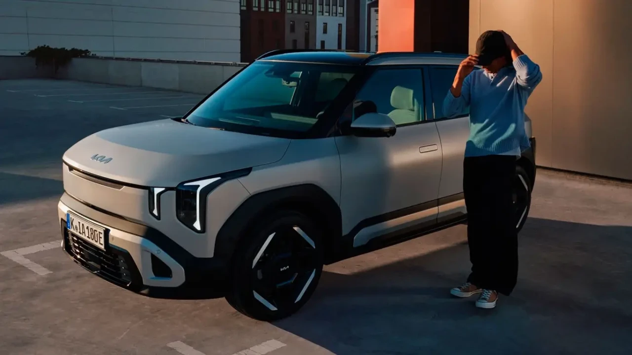 Kia EV2 Black-Line с 61 kWh батерия и 418 км пробег – новият компактен SUV