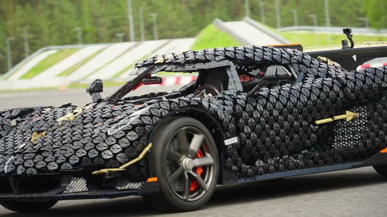 LEGO и Koenigsegg счупиха рекорд с модел в реален размер