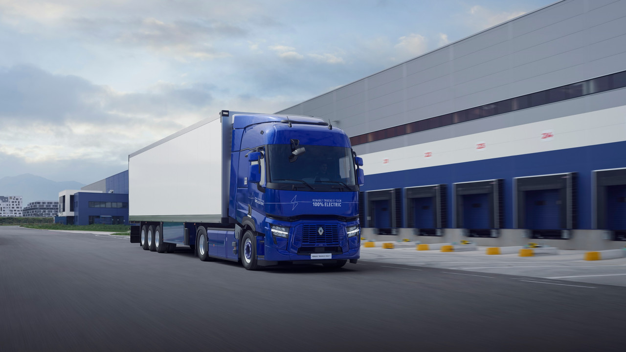 Renault Trucks E-Tech T: Електрическият влекач вече с 660 км пробег – но на каква цена?