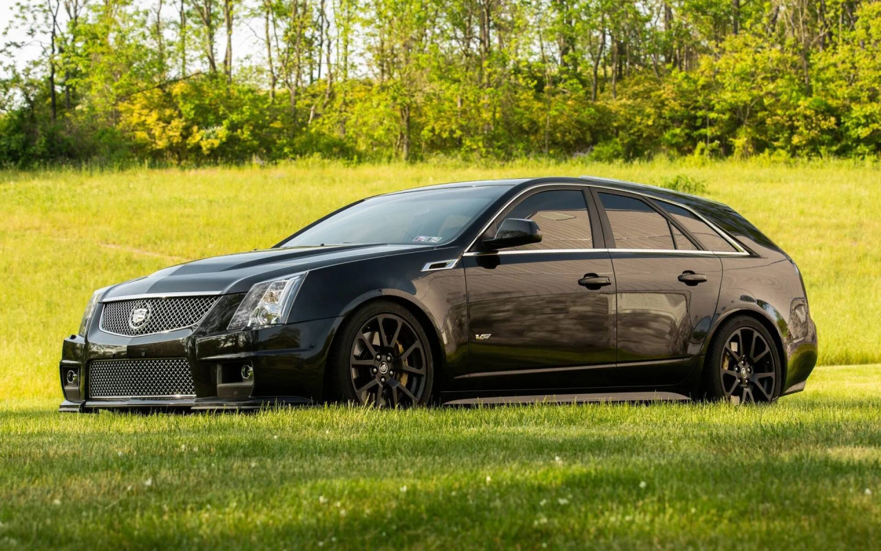 Cadillac CTS-V Wagon: Защо пазарът отхвърли модифициран „звяр“ за 56 666 долара?