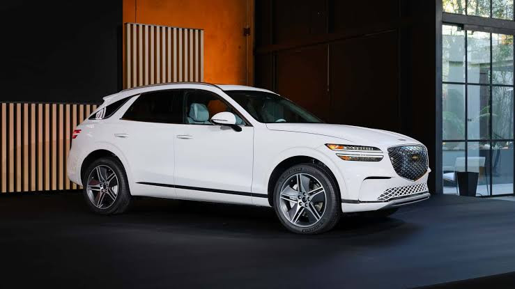 Genesis GV70 2027: Дискретна еволюция с акцент върху лукса