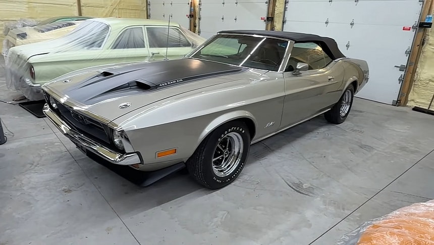 Рекордна сделка в света на класиките: Рядък 1971 Ford Mustang 429 Cobra Jet се продаде за под 24 часа