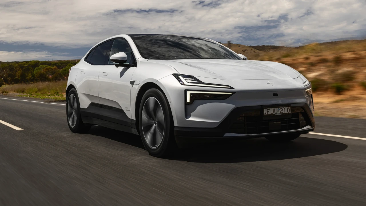 Polestar 4 SUV започва глобални продажби с до 536 к.с.