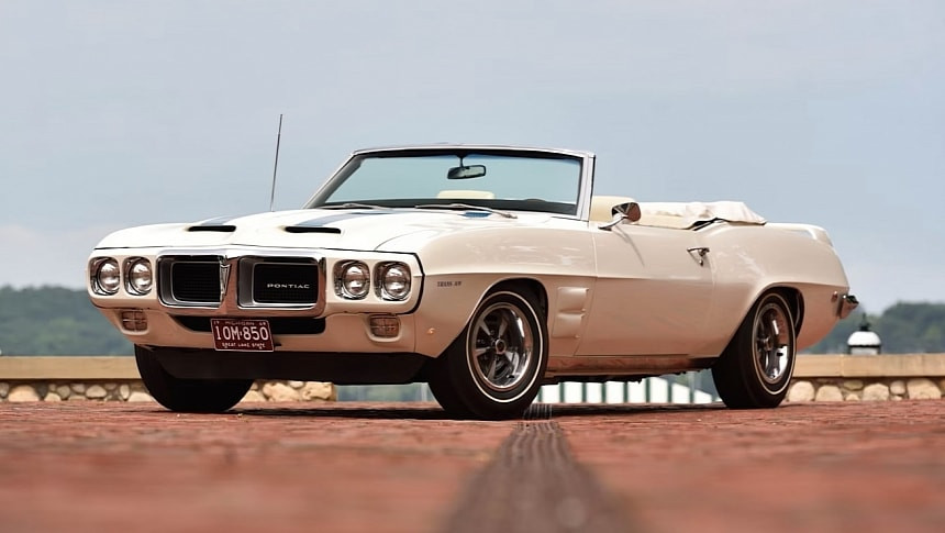 Рядък Pontiac Firebird Trans Am кабриолет от 1969 г. се връща на търг през 2027 г.