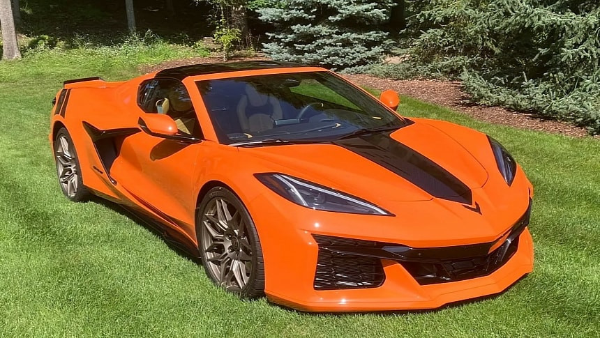 Chevrolet Corvette Z06 с драматична загуба: Нов внос на търг завърши с 34 000 долара под първоначалната цена