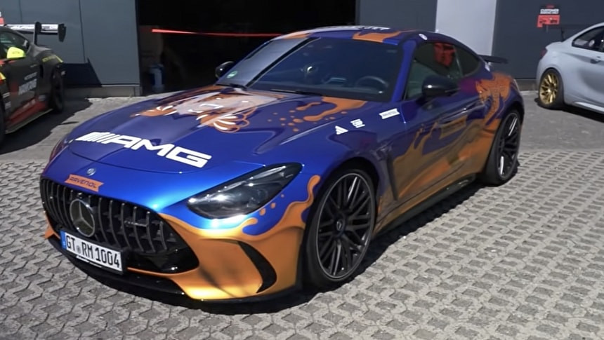 Суров тест на "Зеления ад": Защо новия Mercedes-AMG GT 63 разочарова легендарен пилот?
