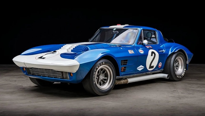 1963 Chevrolet Corvette Grand Sport счупи всички рекорди с цена от 18,7 млн. долара на търг в Монтерей