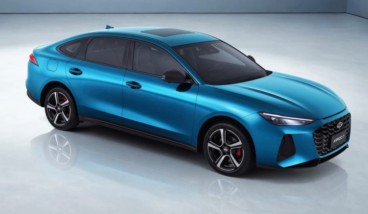 Завръщането на една легенда: Chery възражда Arrizo 7 като елегантен fastback седан