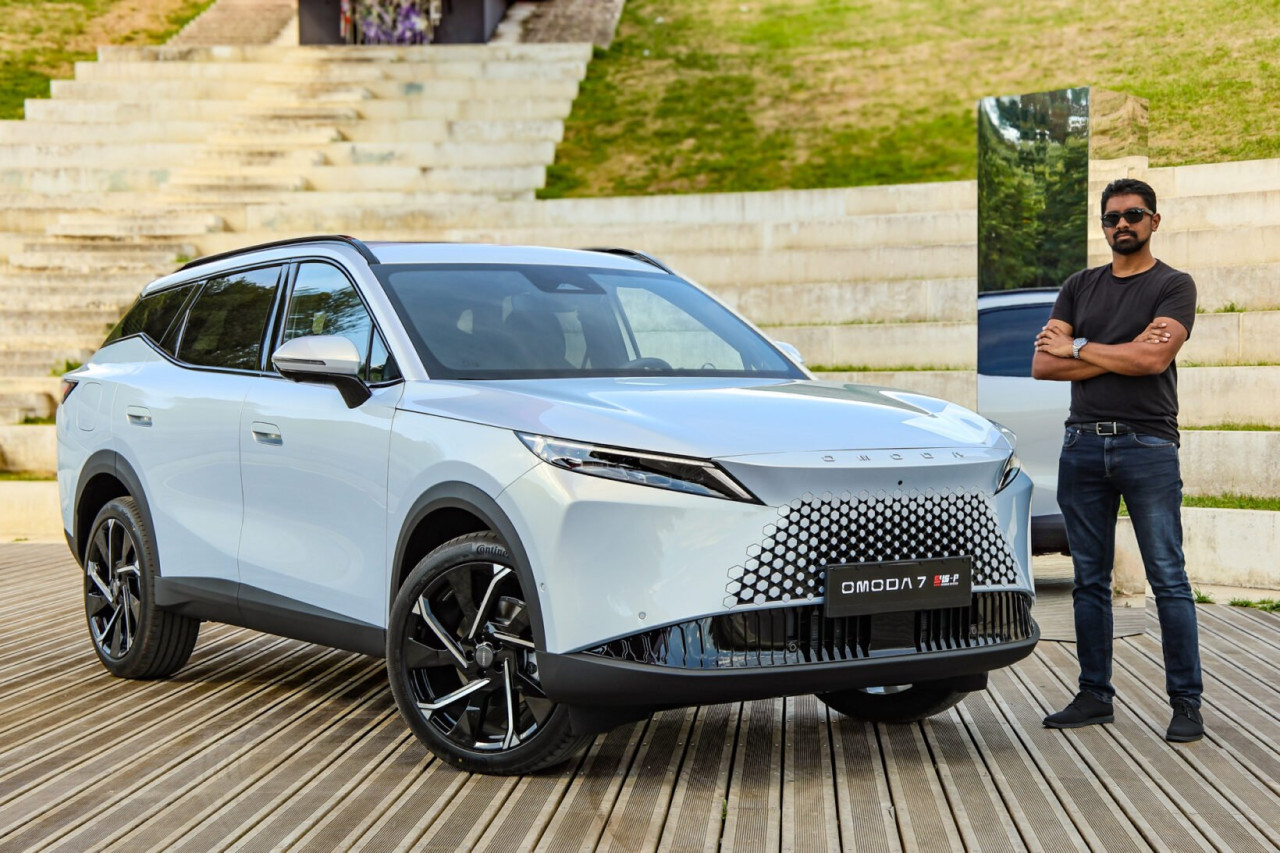 Omoda 7 PHEV дебютира във Франция за 38 990 евро с до 1200 км пробег