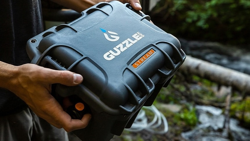 Guzzle H2O Stream пречиства вода от почти всеки сладководен източник