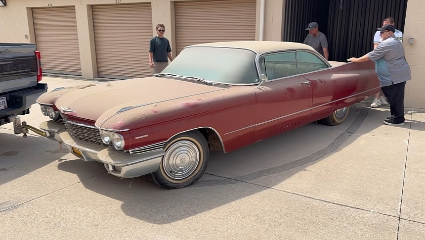 Завръщане от миналото: Как перфектно съхранен Cadillac Series 62 оживя след три десетилетия в склад