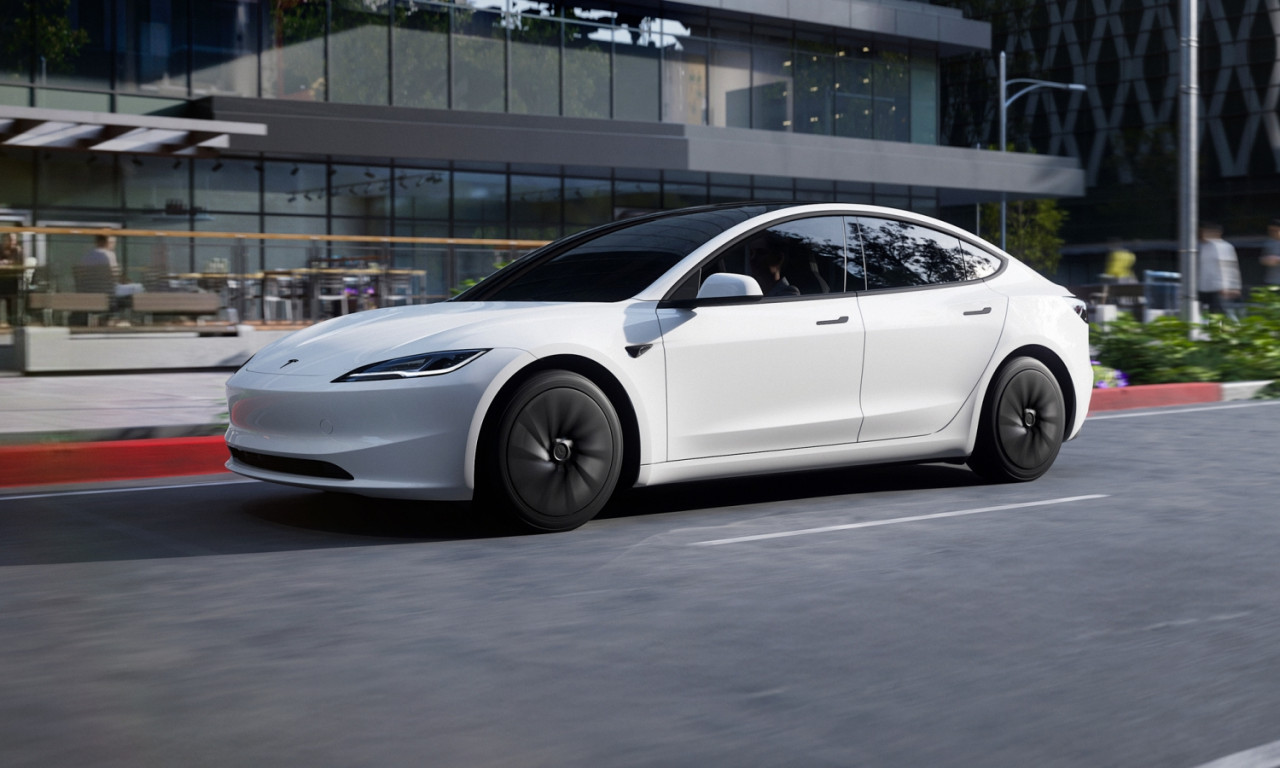 Повече километри с едно зареждане и нови въпроси: Как Tesla Model 3 Standard вдигна пробега до 572 км