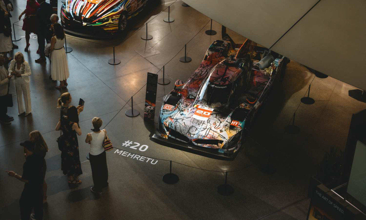 Първи път в историята: Всички 20 емблематични BMW Art Cars събрани под един покрив в Мюнхен