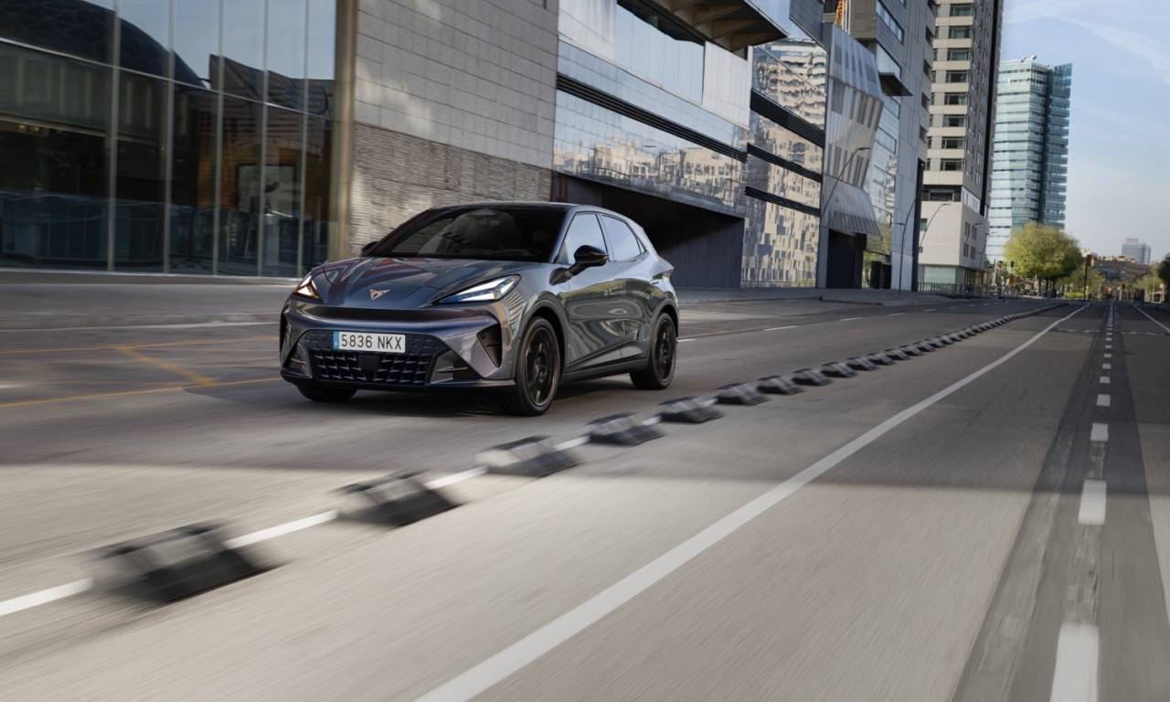 Cupra Raval Plus: Новата гореща електрическа градска звезда стартира от 25 000 евро