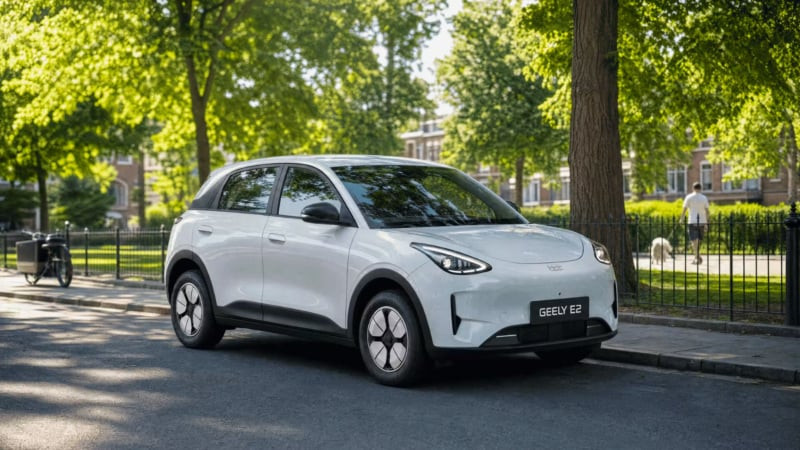 Geely E2: Достъпният китайски електрически хечбек покорява Европа с пазарен дебют в Бенелюкс