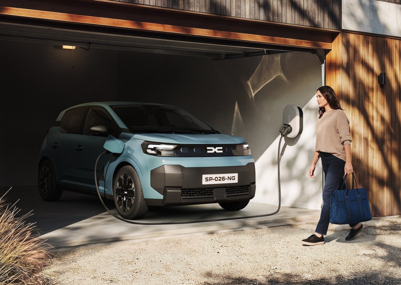 Новата Dacia Spring идва с 250 км пробег и батерия 27,5 kWh