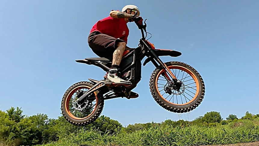 Isinwheel Monster Pro поевтиня с 1000 долара и вече струва 1700 долара
