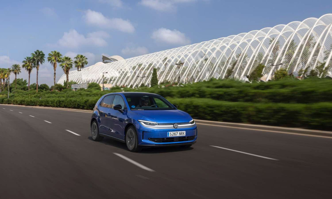 Volkswagen ID. Polo дебютира като истинска електрическа революция от Испания