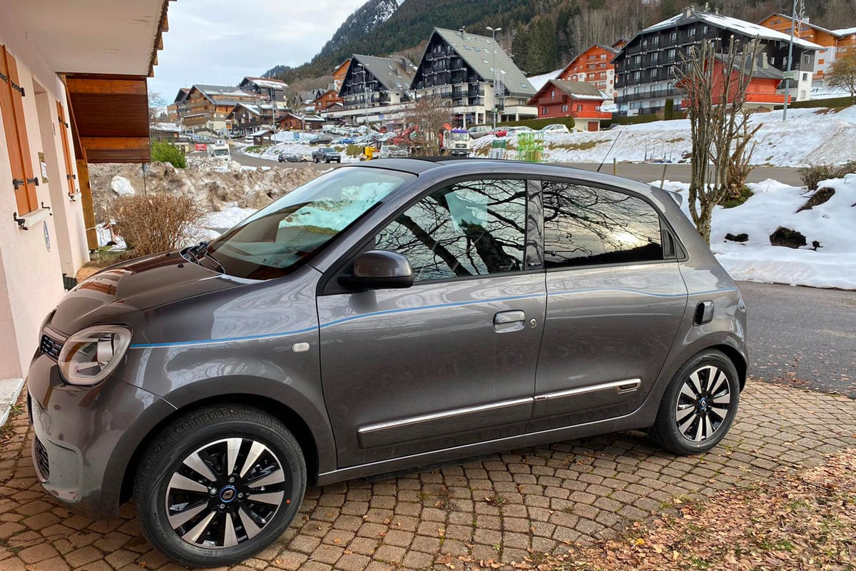 100 000 километра с електрическо Renault Twingo: Защо собственикът се насочва обратно към хибридите?
