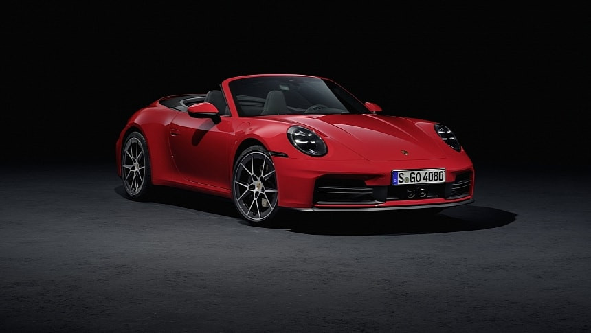 Защо новото Porsche 911 Carrera GTS остава без ръчни скорости: Инженерната загадка зад хибридната технология T-Hybrid