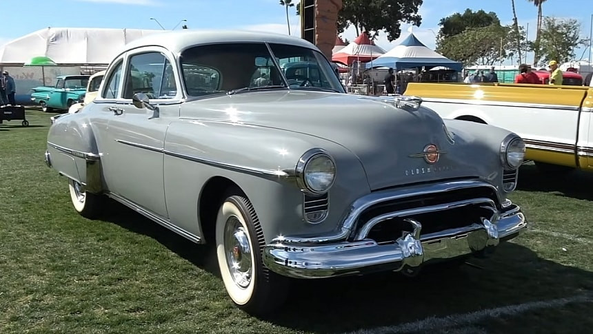 Епична реставрация: Как един ръждясал Oldsmobile 88 от 1950 г. възкреси легендата за американския мускулен автомобил