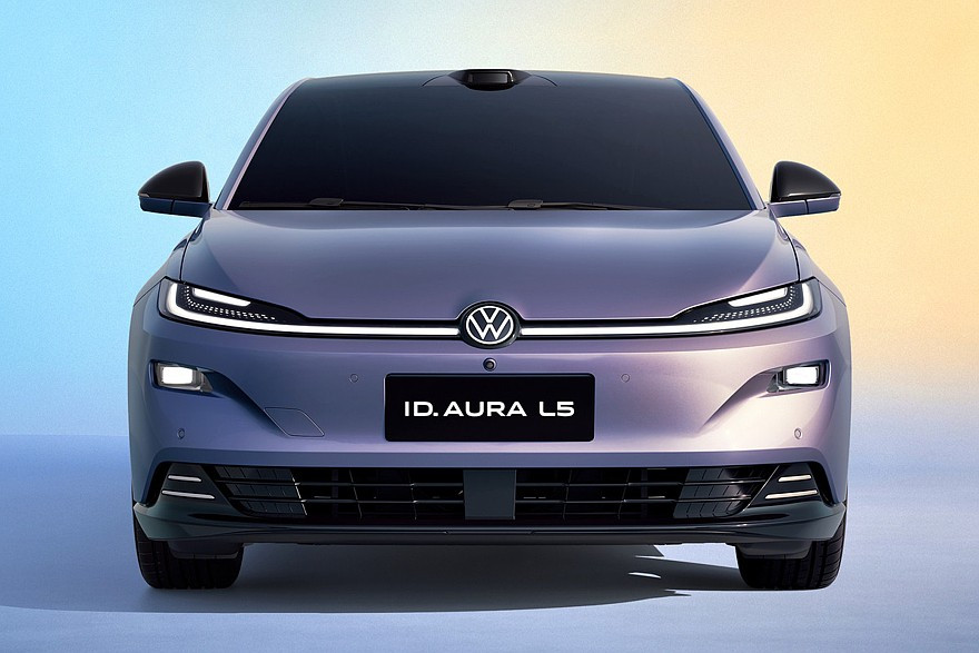 Volkswagen ID.Aura L5 разкри размерите и мощността си: електрически лифтбек с 211 к.с. за Китай