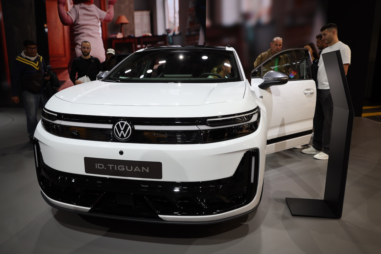 Volkswagen ID. Tiguan дебютира в Париж: новият електрически SUV заменя ID.4 и ID.5