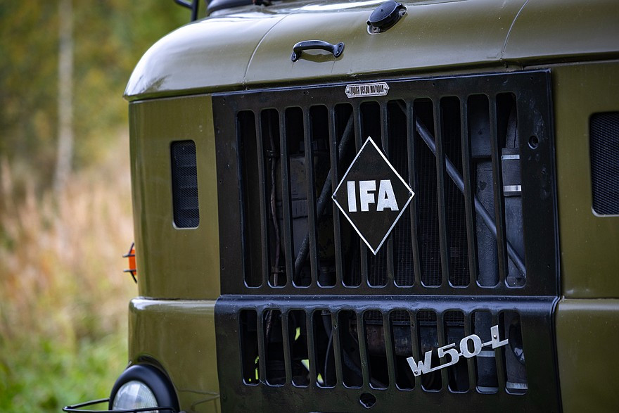 IFA W50LA за 380 000 рубли: старият източногермански 4x4 камион отново е на пътя