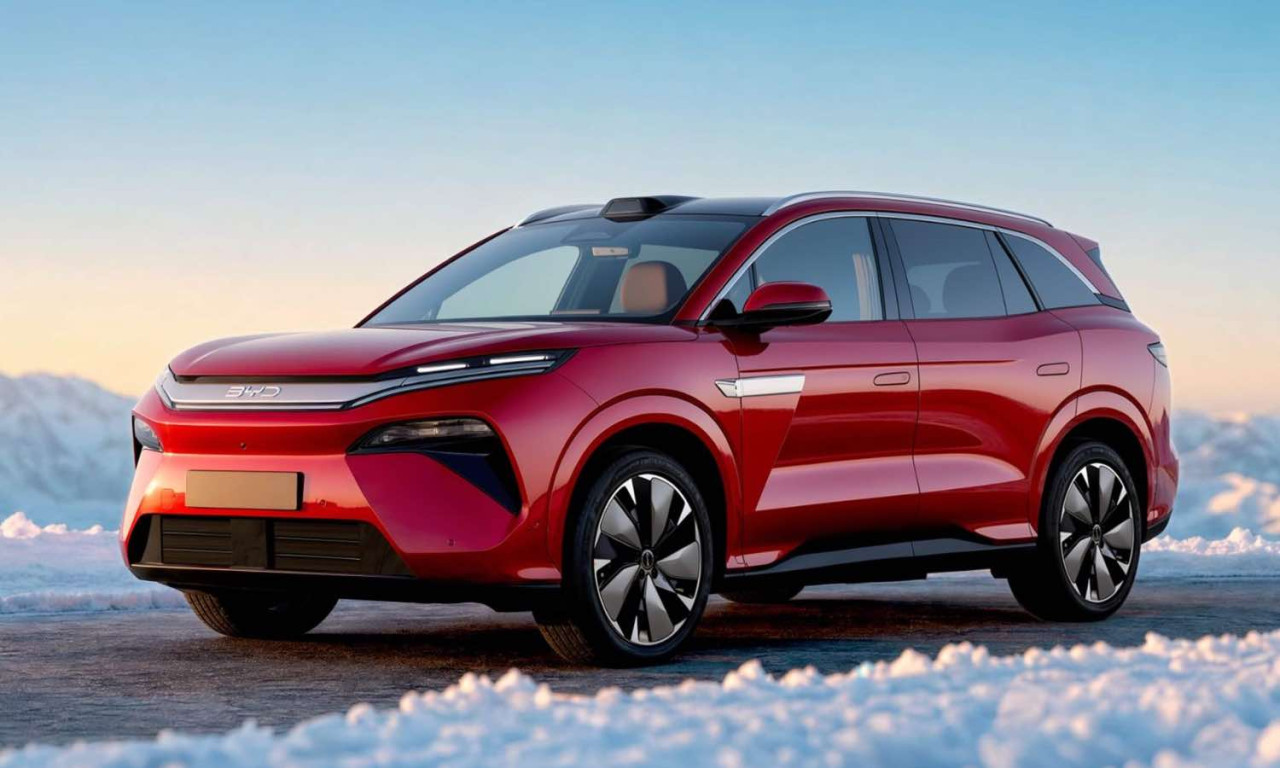 BYD Atto 8 дебютира в Европа: 775 к.с., пробег до 653 км и зареждане за 5 минути