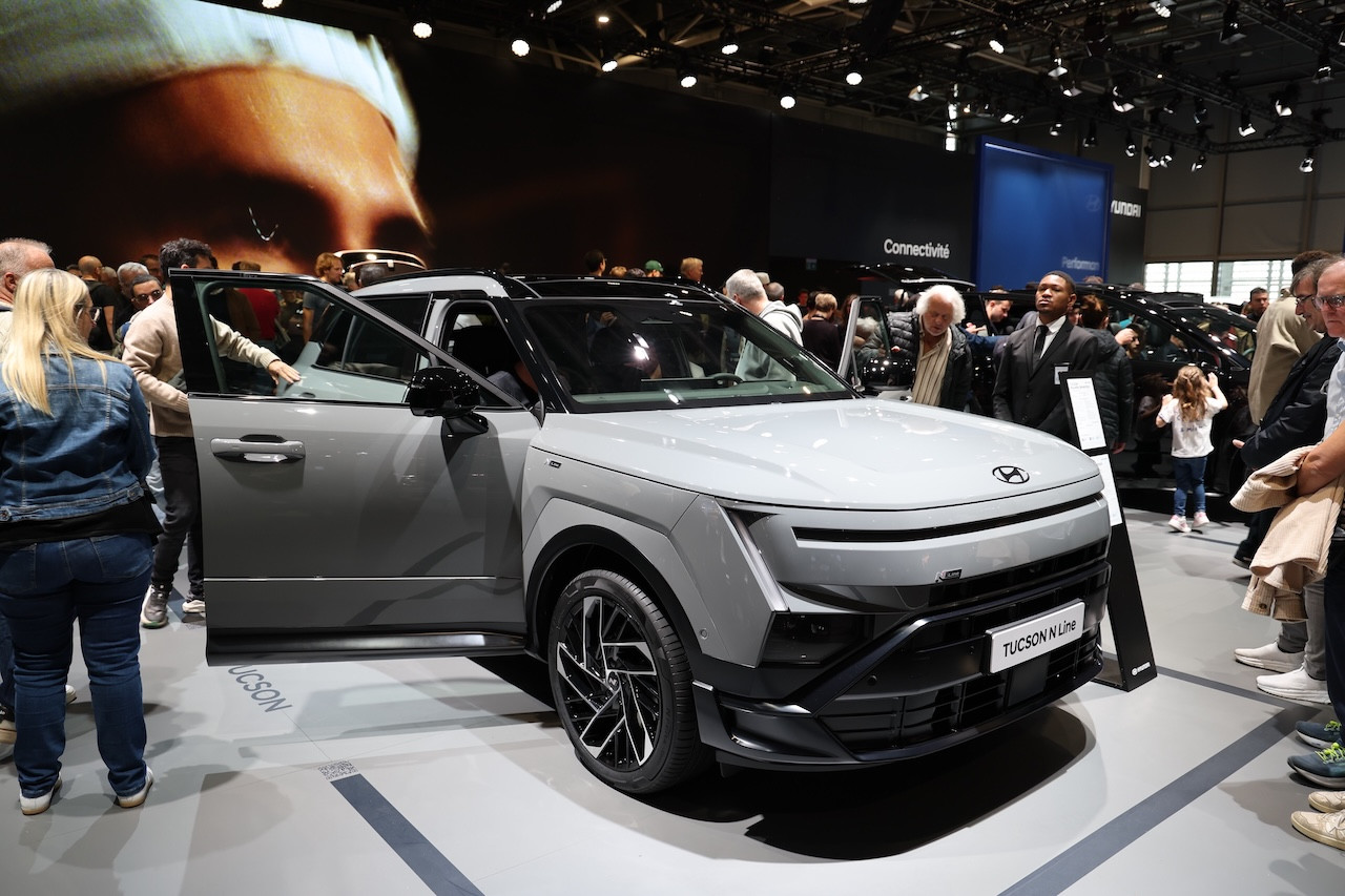 Hyundai представи новите Tucson и Bayon в Париж, а електрическият Staria получи товарна версия