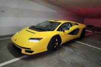 Новото Lamborghini Countach LPI 800-4 се продава за $3,8 милиона в Craigslist
