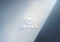 Opel промени логото си
