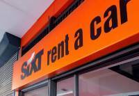 Компанията за коли под наем SIXT се отказва от Tesla и купува 250 000 коли от Stellantis