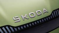 Skoda забавя електрификацията и удължава живота на моделите с двигатели с вътрешно горене