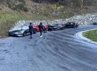 McLaren Elva и Ferrari LaFerrari сред автомобилите, замесени в инцидент в Алпите