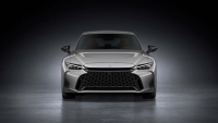 Лексус обновява IS за 2026 г. с нов дизайн и технологии