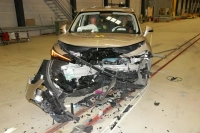 Неочакван дебют: MG S6 EV се разкри в снимки от краш тестове