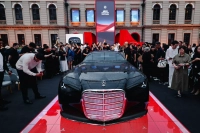 Vision Iconic намеква за следващия Mercedes-Benz S-Class