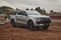 Новият Isuzu D-Max V-Cross Commercial дебютира като двуместен работен пикап